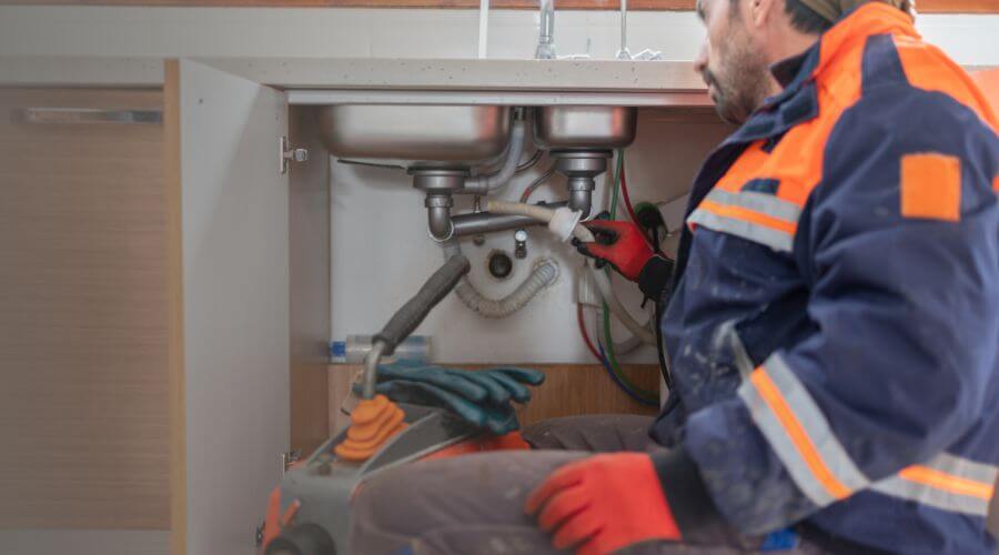 Professional slab leak plumber services in Coralville, IA